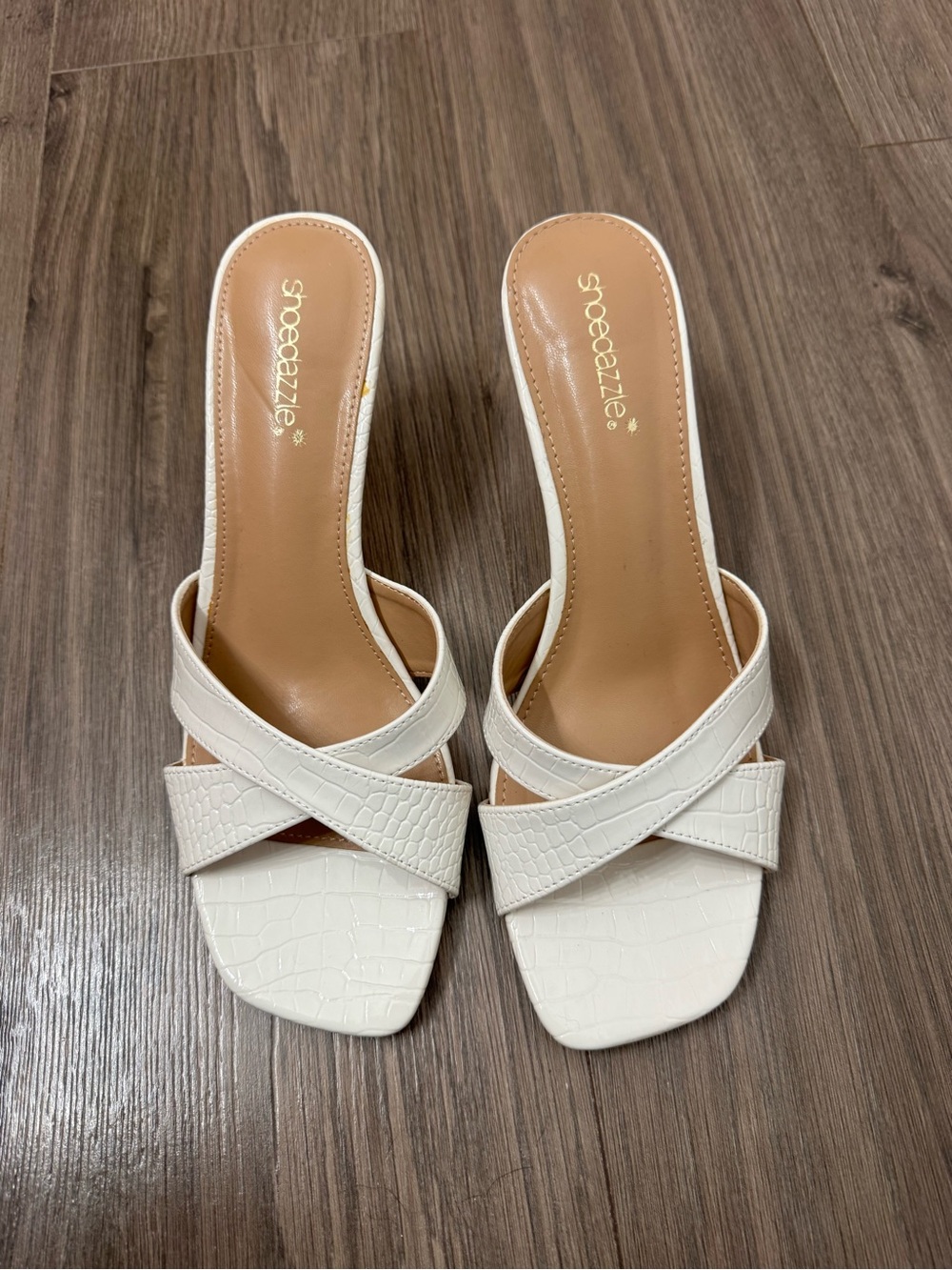 Shoe Dazzle White Croc-Embossed Crisscross Slide Heels